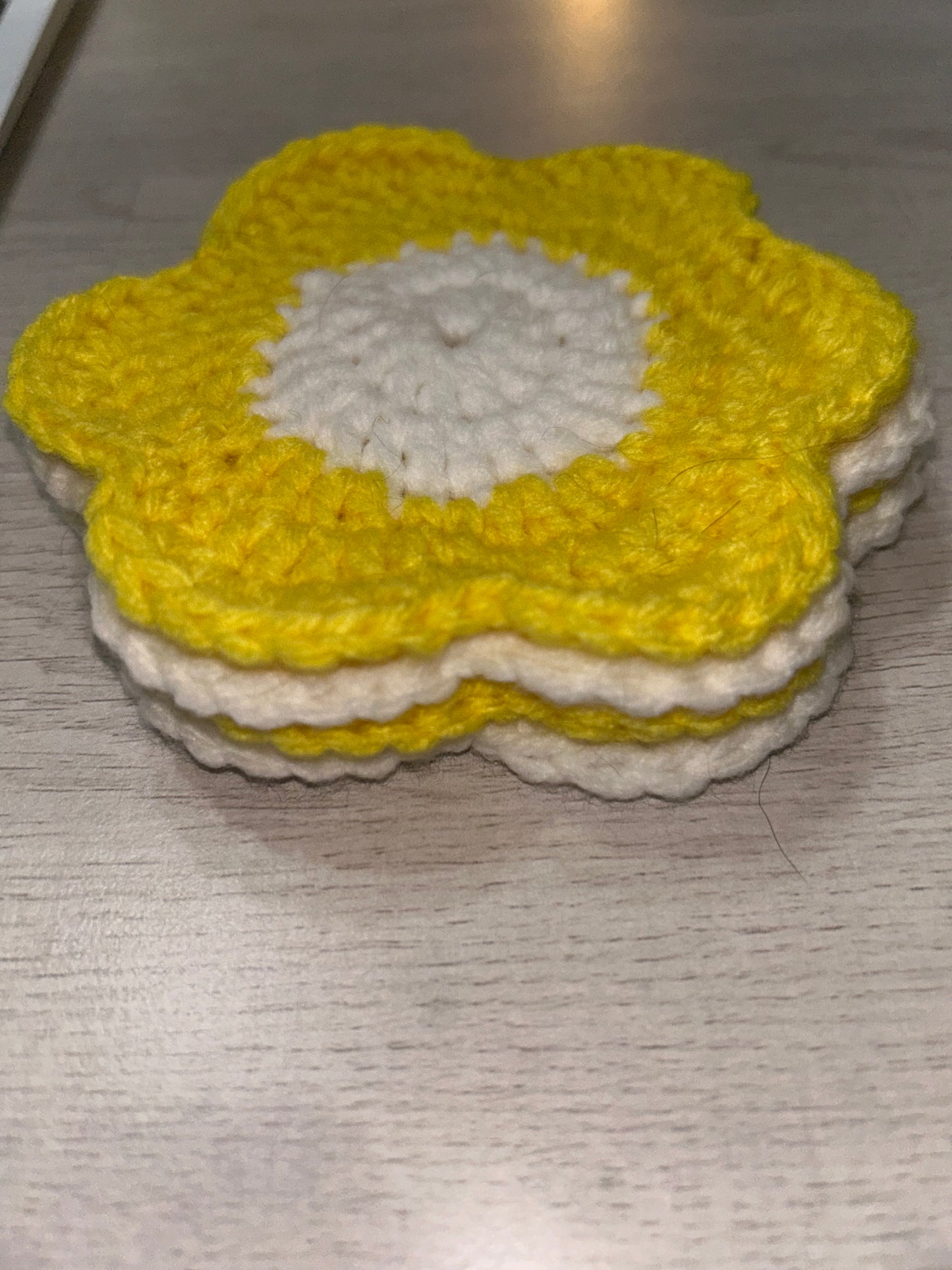 4 piece set of Daisy Coasters