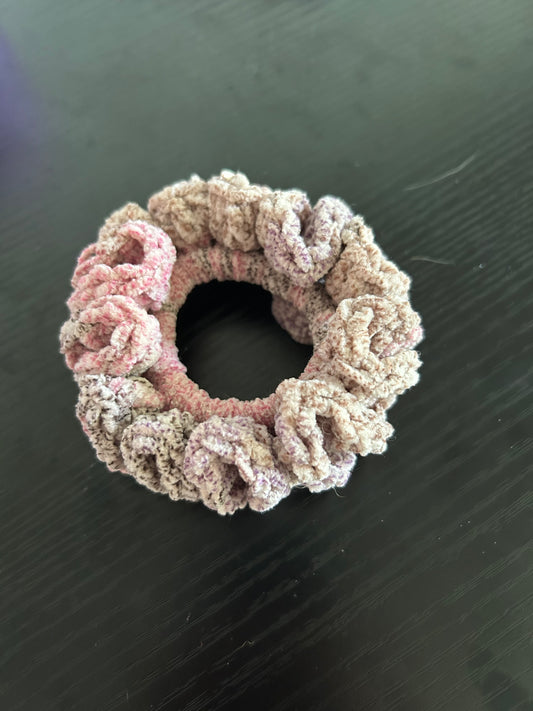 Multi-color scrunchie