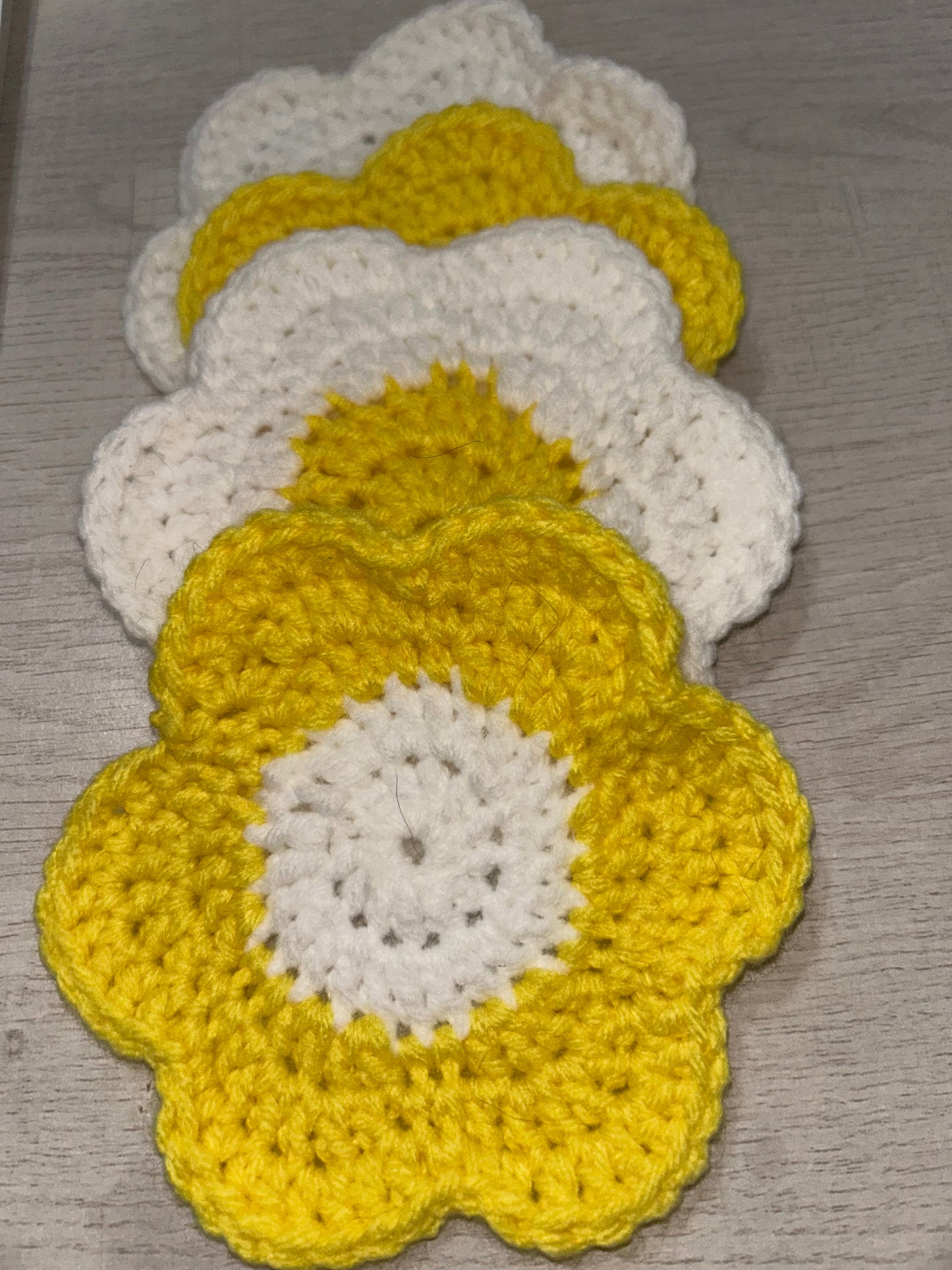 4 piece set of Daisy Coasters